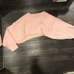 Cropped pink sweater